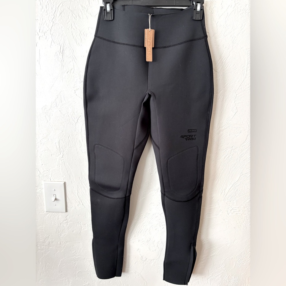 NWT SKIMS NEOPRENE SWIM PANTS